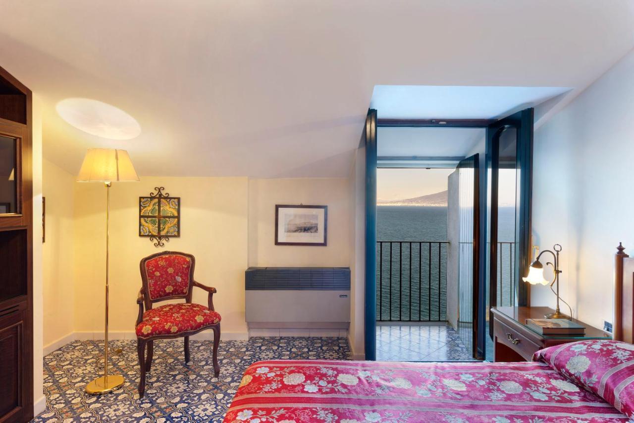 Hotel La Tonnarella Sorrento Exterior photo