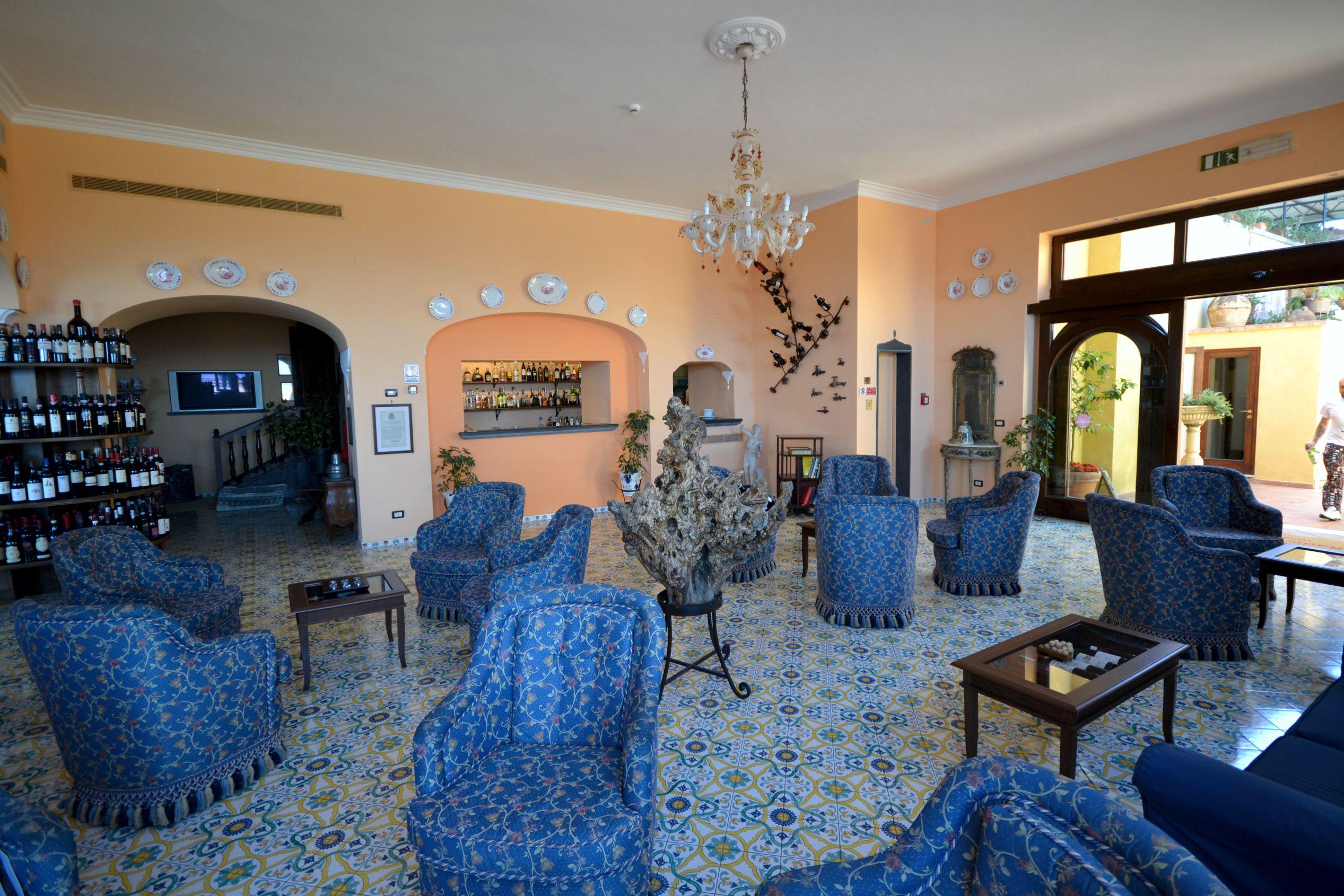 Hotel La Tonnarella Sorrento Exterior photo