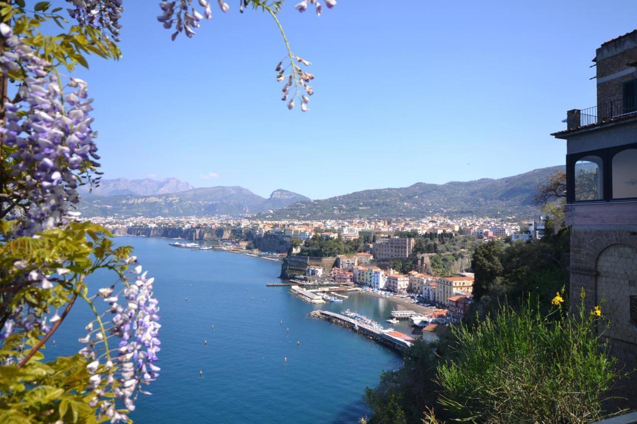 Hotel La Tonnarella Sorrento Exterior photo
